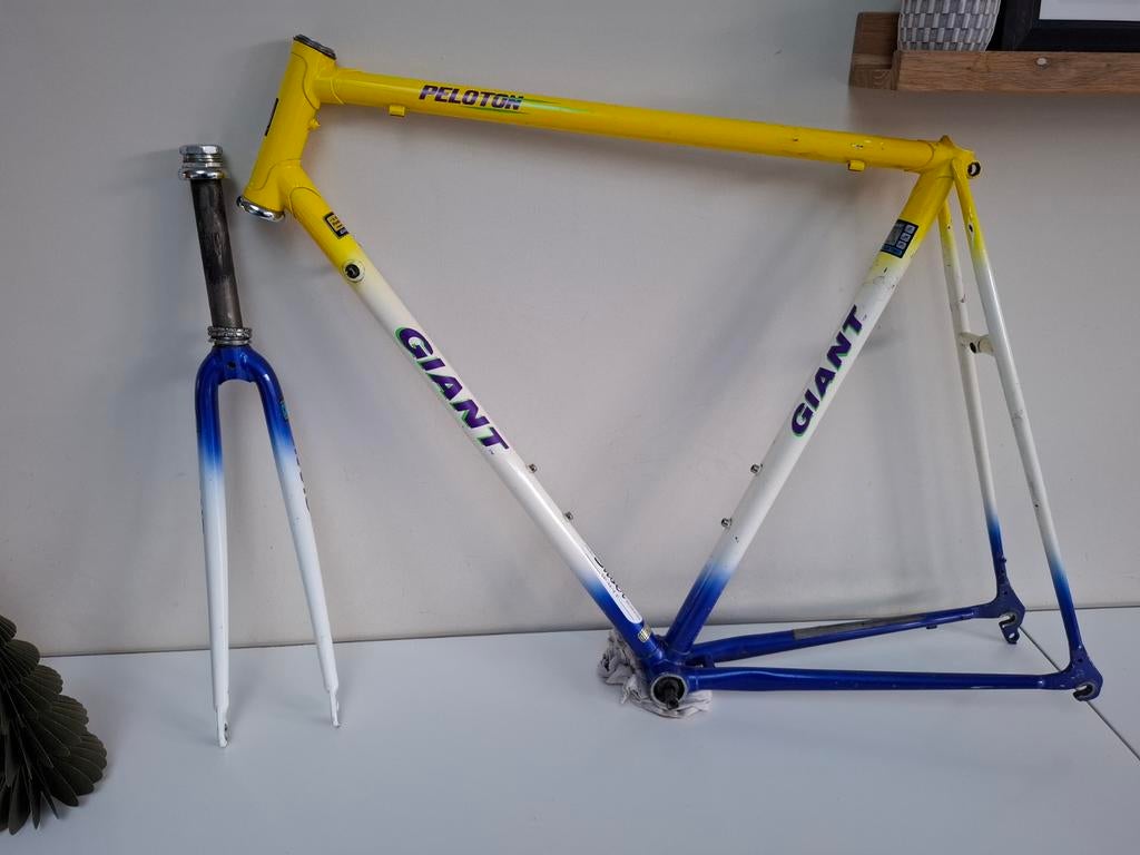 Mooi fietskader Giant Peloton jaren 90, Fietsen en Brommers, Ophalen, Gebruikt, Staal, Heren