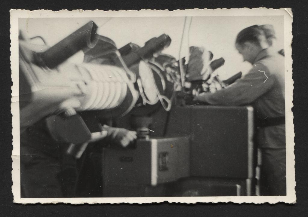 WOII foto: Kommandogerät schwere Flak-Abteilung 465, Verzamelen, Militaria | Tweede Wereldoorlog, Verzenden, Luchtmacht, Foto of Poster