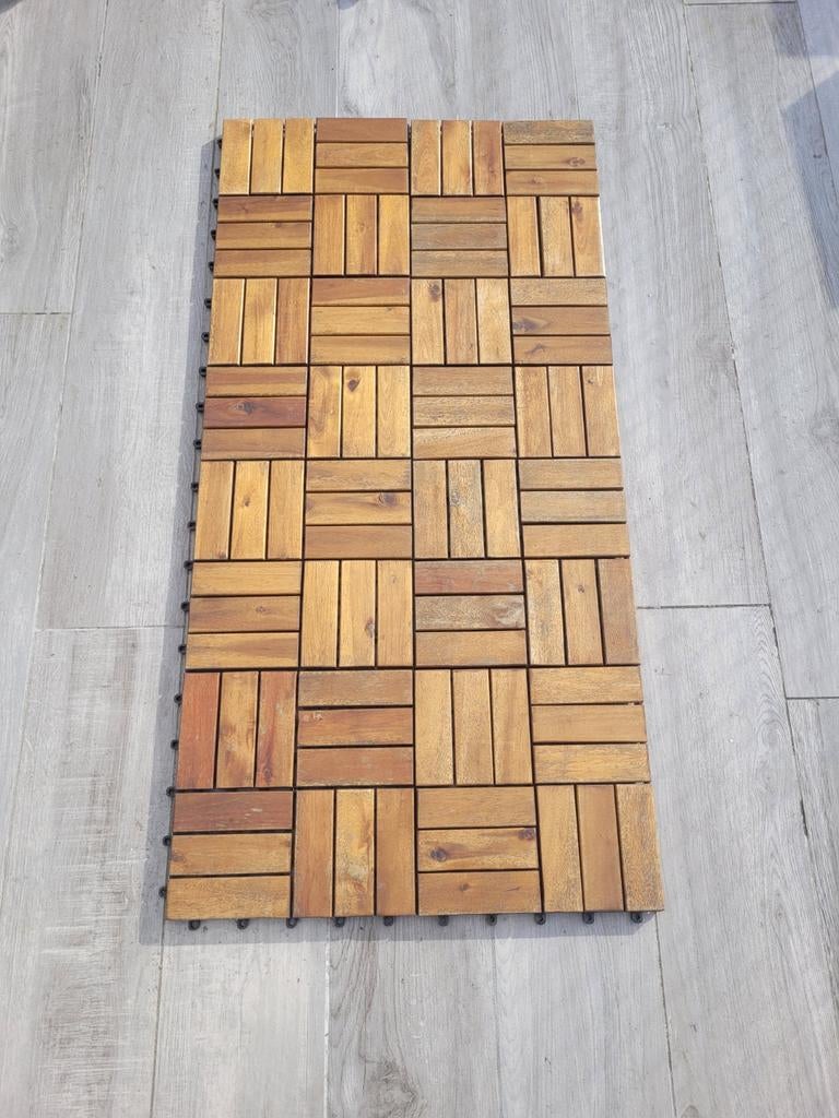 Lot de 80 dalles en bois 30cm30cm, Bois