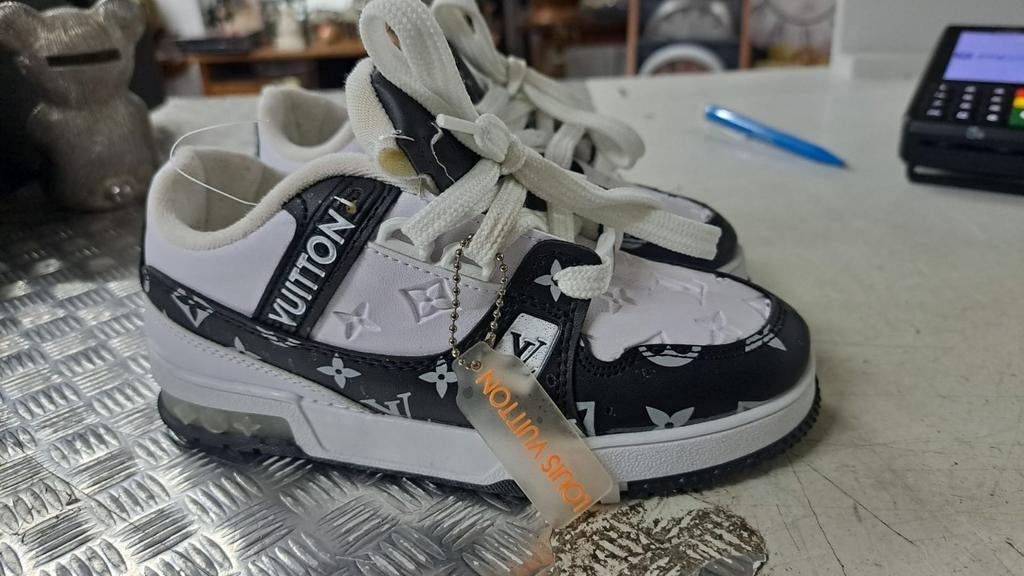 Louis Vuitton, Kleding | Dames, Schoenen, Ophalen of Verzenden