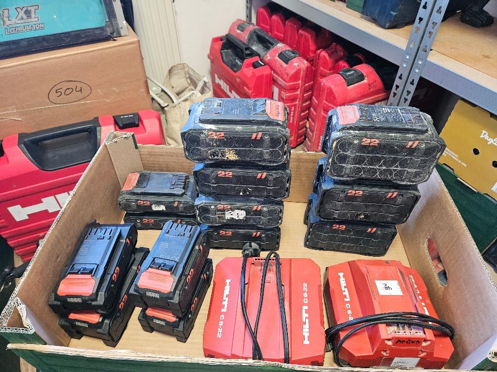 Batteries et chargeur Hilti 22 V + SF 6-22 (NURON), Bricolage & Construction, Enlèvement