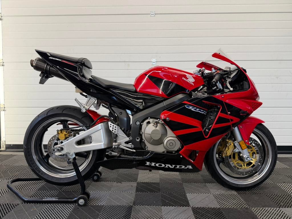Honda CBR600 RR 2004, Motoren, Motoren | Honda, 4 cilinders, Super Sport, Particulier, Meer dan 35 kW