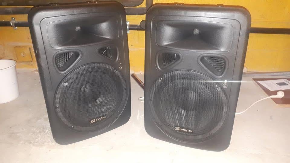 MUSIQUE, Enlèvement, Comme neuf, Moins de 500 watts, Sono