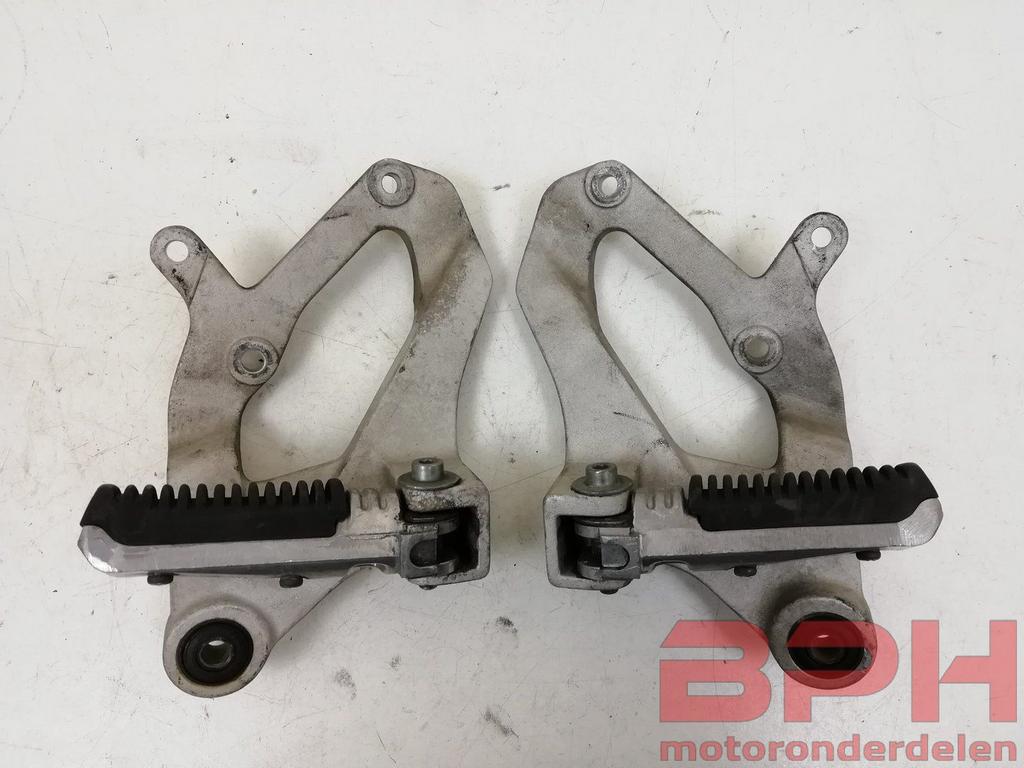 Duo voetsteunen Suzuki GSX-R 1100w 1994 - 1996 voetsteunen G, Motos, -, Utilisé, -, -