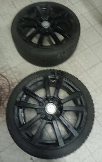 Roues (2) jantes & pneus hiver 18", Autos : Pièces & Accessoires, Pneus et Jantes, Pneus hiver, Enlèvement ou Envoi, Véhicule de tourisme