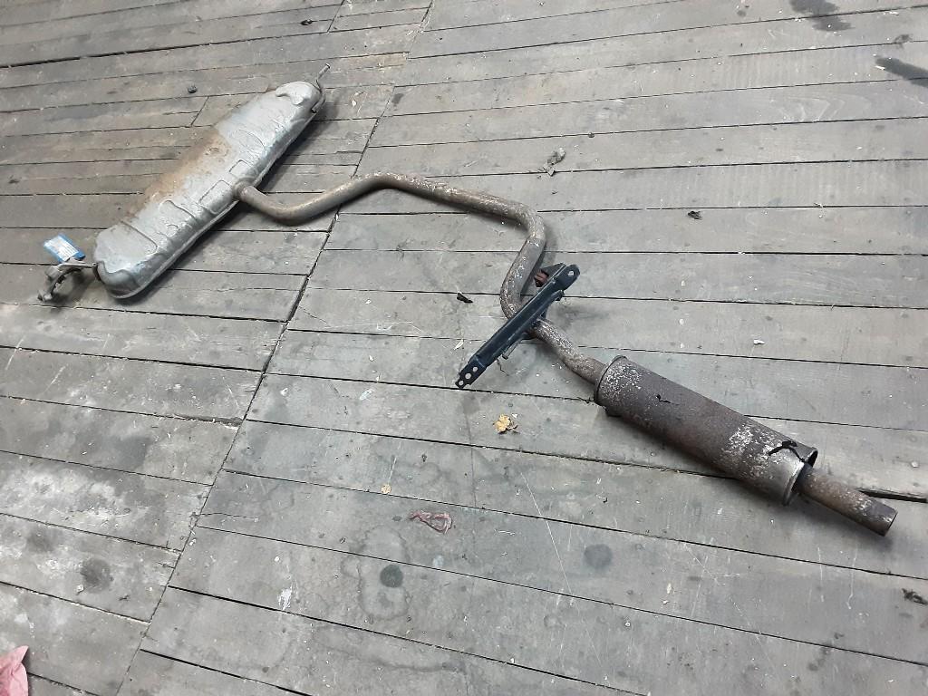 UITLAAT COMPLEET Volkswagen Golf VI (5K1) (01-2008/11-2013), Gebruikt, Volkswagen, Mevr. I. Hauben, Rue de l'Espoir 34 34
4030  GRIVEGNÉE, BE