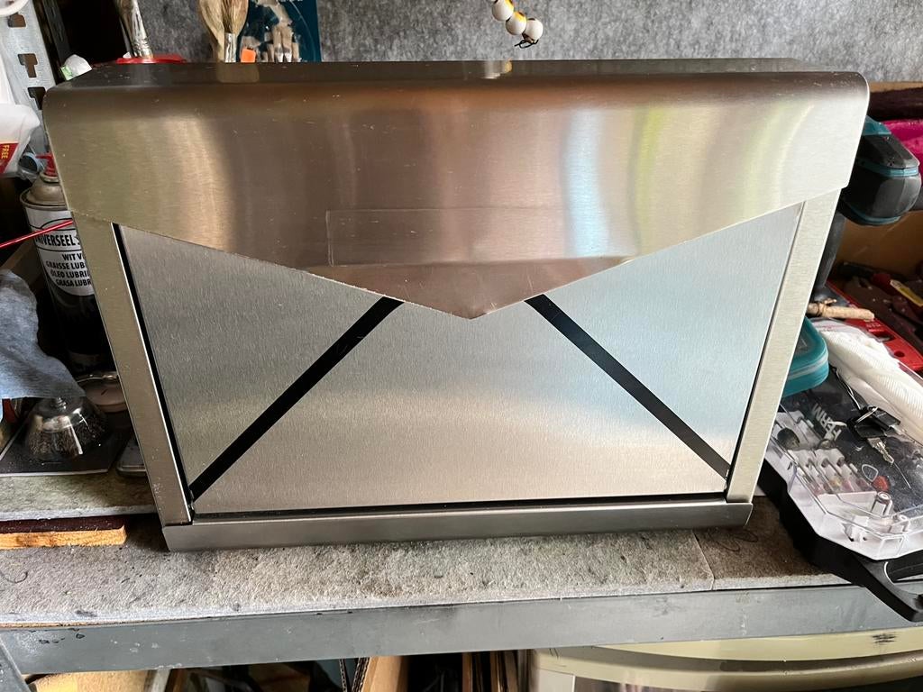 Brievenbus in boek met sleutels, Tuin en Terras, Brievenbussen, Ophalen of Verzenden, Gebruikt, Wandbrievenbus