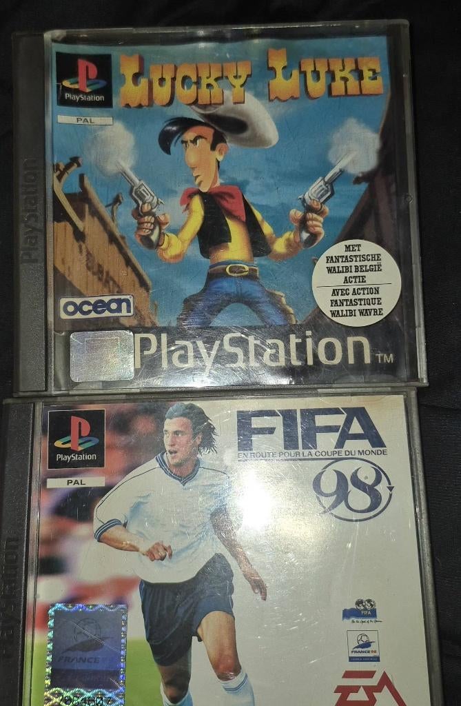 PS Games: 2 games //PS1 Lucky Luke + FIFA 98 volledig, Games en Spelcomputers, 1 speler, Verzenden, Zo goed als nieuw