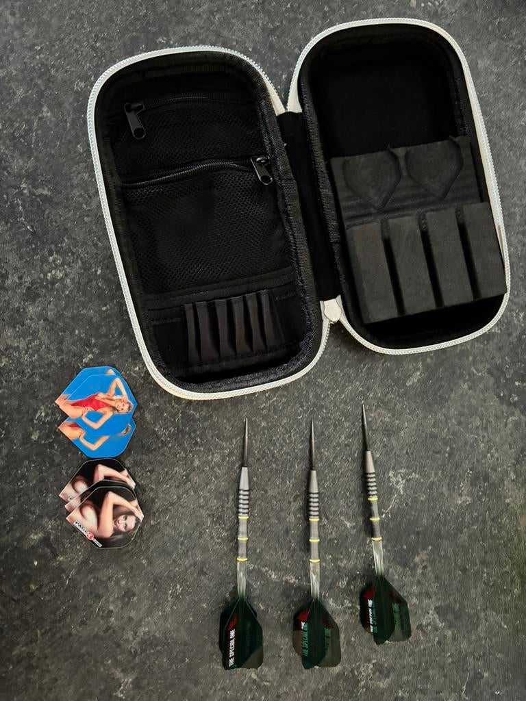 Darts 23 gram, Ophalen, Gebruikt, Pijlen