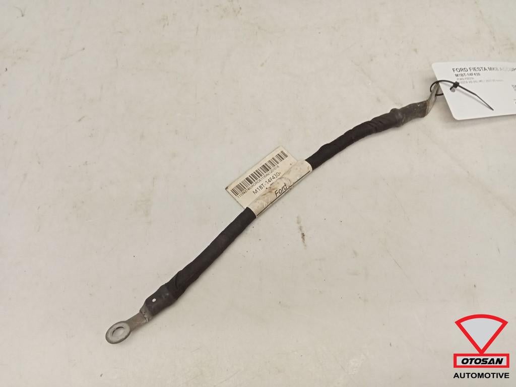 C ble d'accumulateur pour Ford Fiesta MK8 M1BT14f430, Info@ford.com, Ford Motor Company, American Road 1
48126  Dearborn, Ford