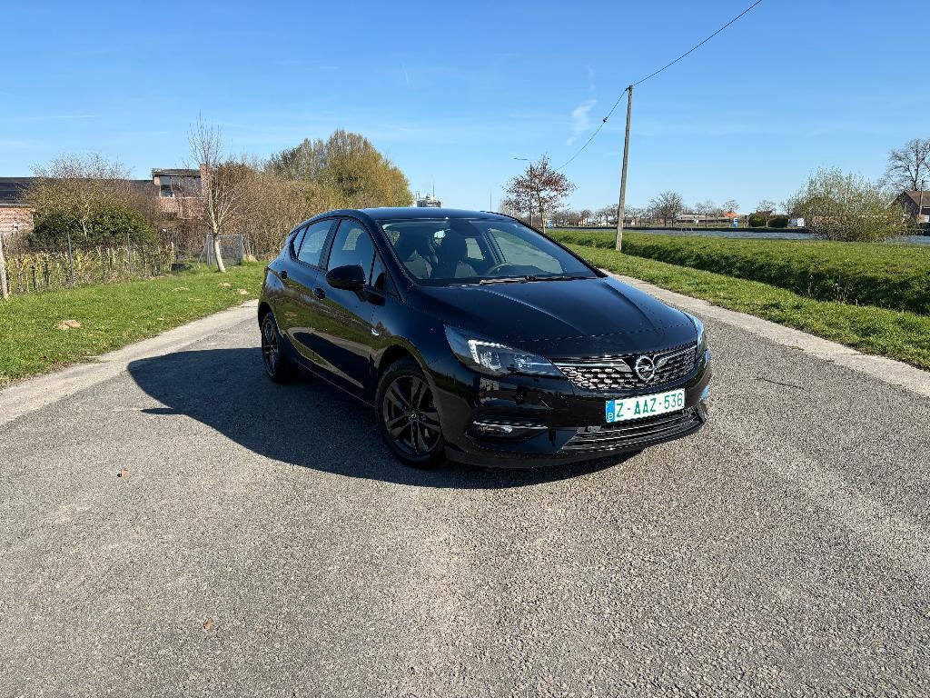 OPEL ASTRA K 5 DEURS BENZINE  LED VERLICHTING 52000KM 2021, Voorwielaandrijving, Testrit aan huis, Stof, Zwart