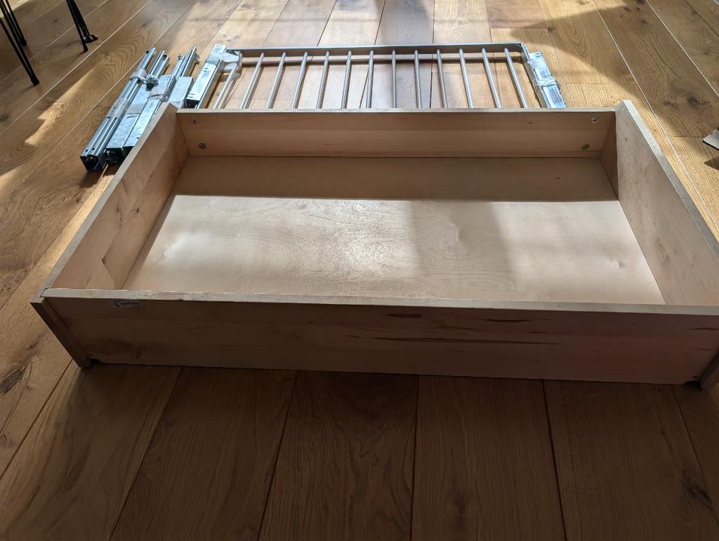 Ikea 4 Tiroirs Komplement  + Porte-pantalons coulisant PAX, Maison & Meubles, Moins de 25 cm, Moins de 100 cm, Comme neuf, Enlèvement