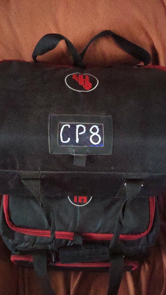 twee actieve QSC CP 8-luidsprekers, Ophalen, Zo goed als nieuw, 120 watt of meer, Front, Rear of Stereo speakers