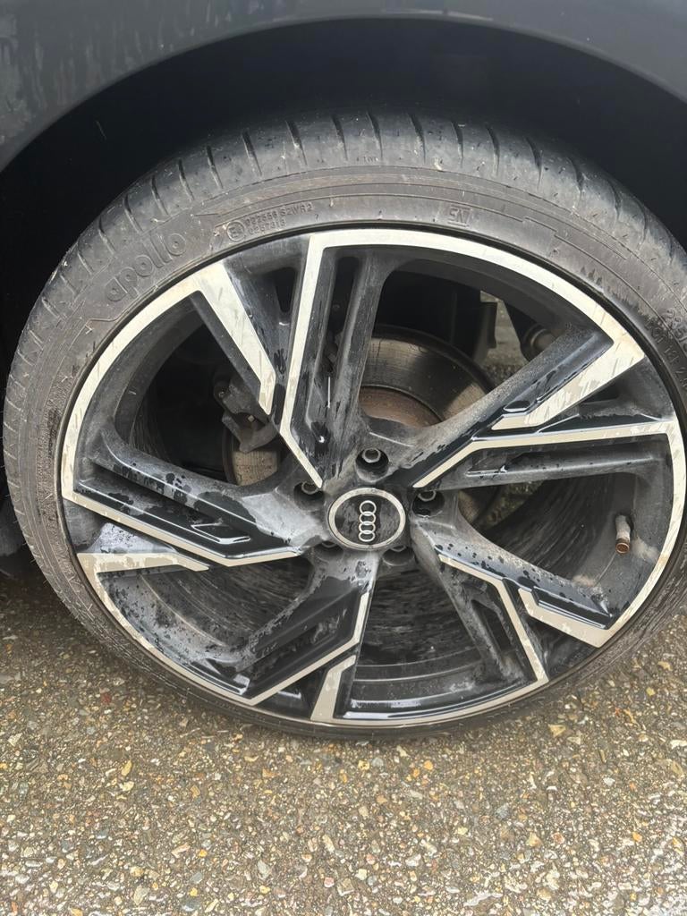 Bonjour, jaimerais me separerde mes jantes Audi 5x112 en 19’, Enlèvement ou Envoi, Jante(s)