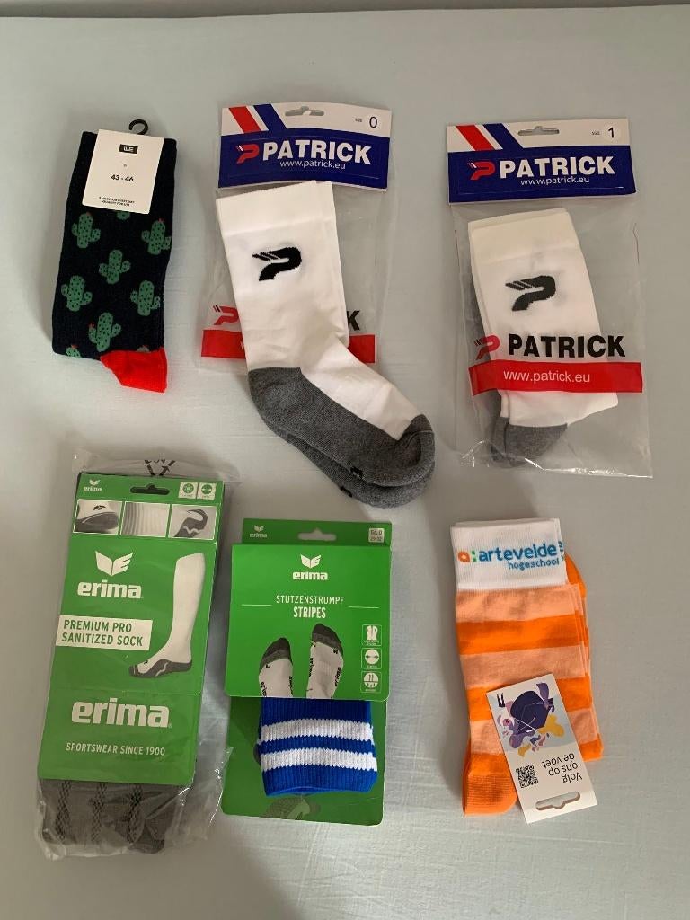 Voetbalsokken Erima, Patrick, scheenlappen Nike..., Sport en Fitness, Voetbal, Ophalen of Verzenden, Nieuw, Overige typen