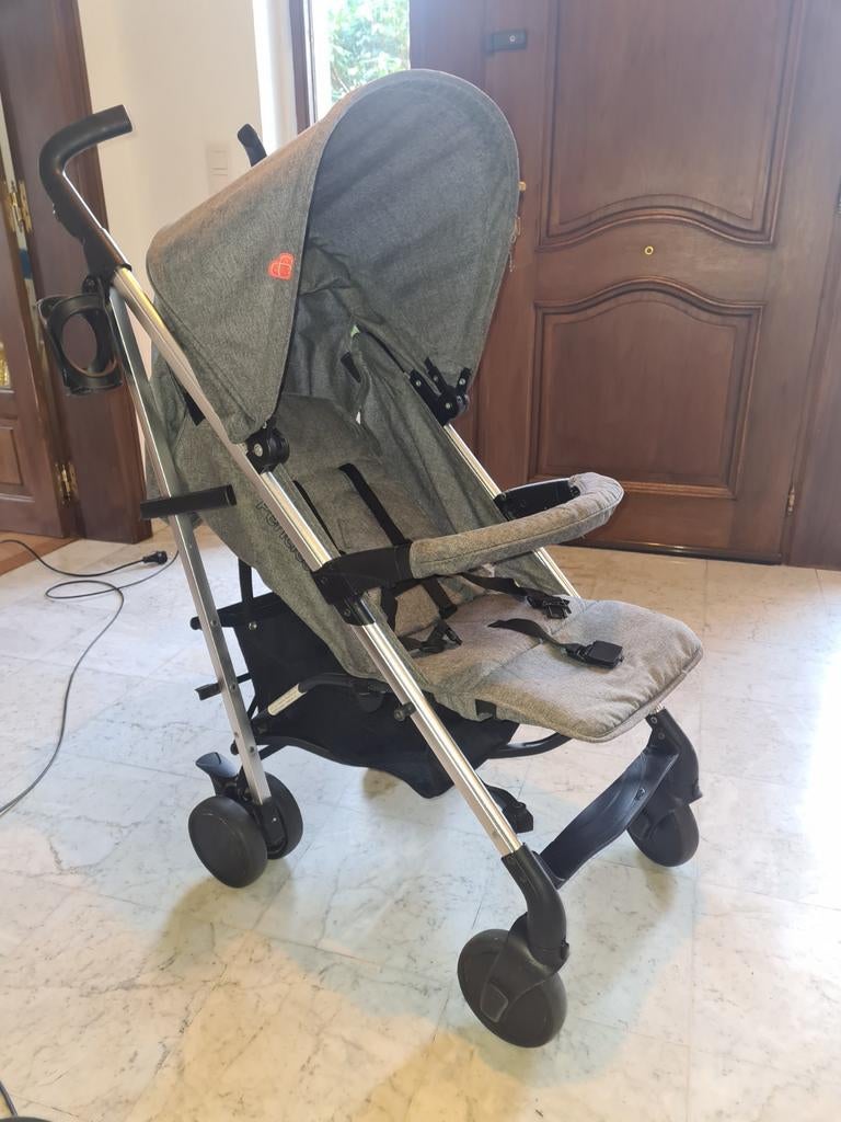 poussette pericles 150€ à venir chercher a Flémalle, Enlèvement