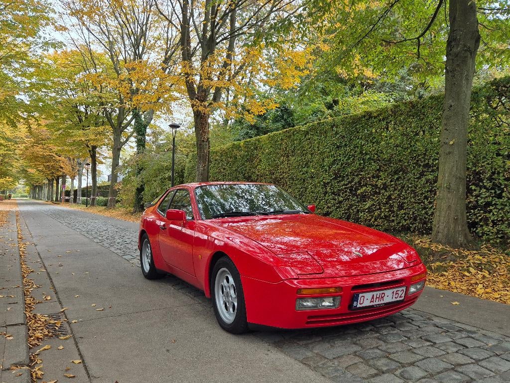 Porsche 944 Turbo Targa 1986 avec OHB et bon état, Autos, Porsche, Rouge, Rétroviseurs électriques, Noir, 220 kW