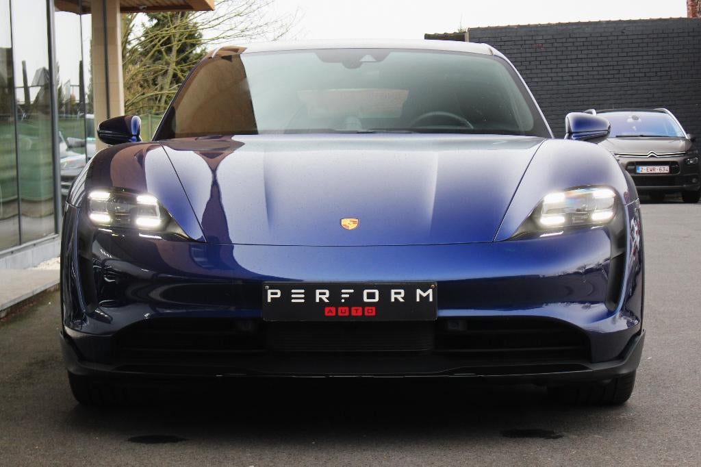 PORSCHE TAYCAN 4 CROSS TURISMO *93kWh PERFORMANCE BATTERY*, Auto's, Porsche, Automaat, 4 zetels, 0 cilinders, Zwart