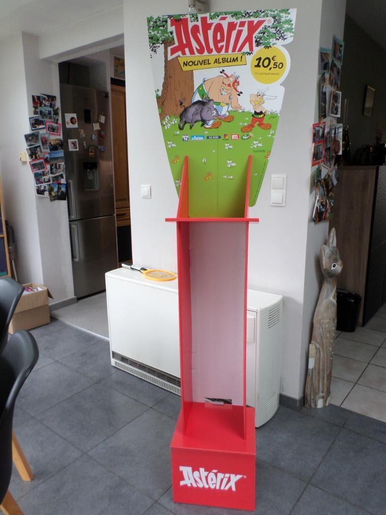 Astérix - présentoir publicitaire l'iris blanc - 2023, Collections, Enlèvement, Astérix et Obélix, Comme neuf, Autres types