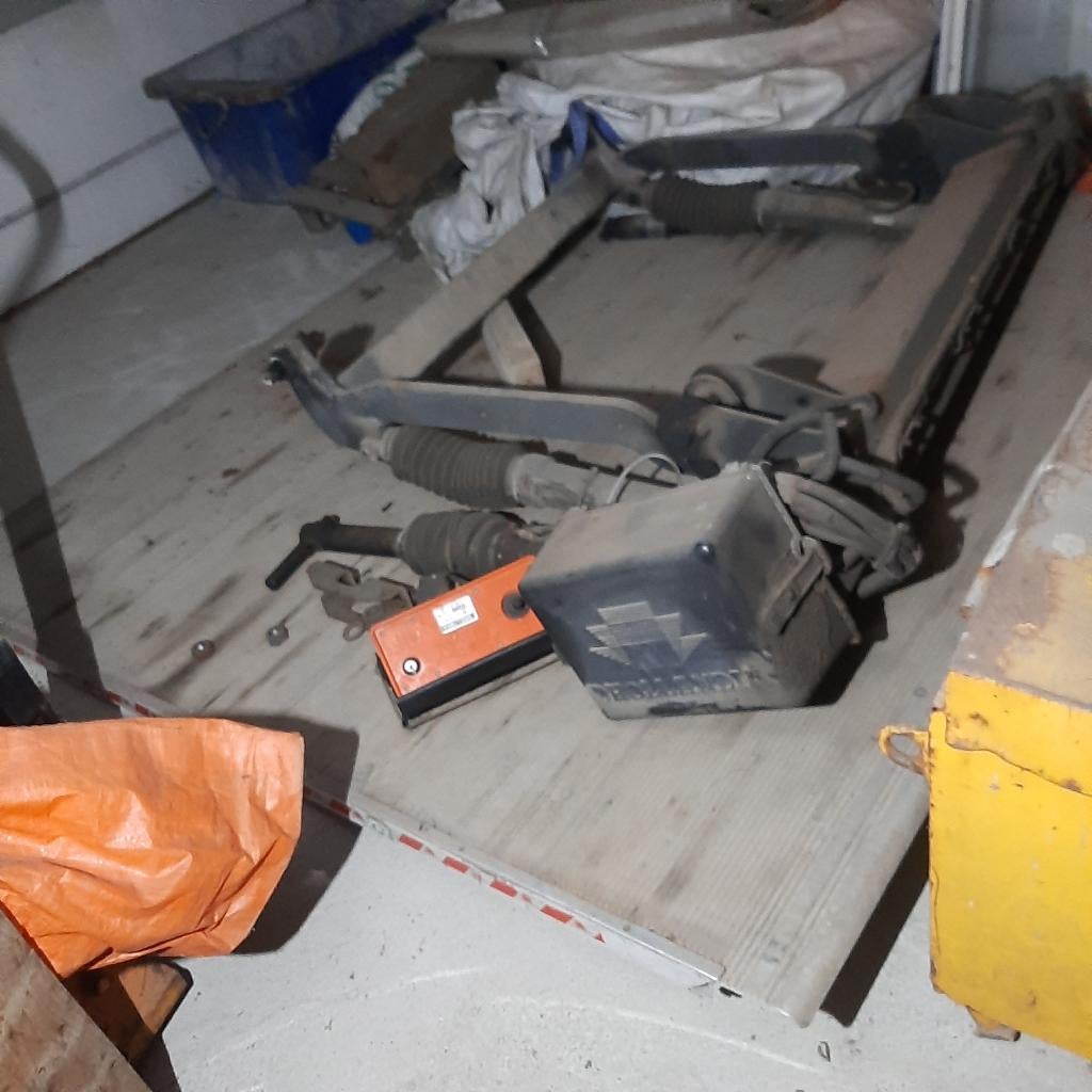 Alu laadbrug voor vrachtwagen, Autos : Pièces & Accessoires, Enlèvement, Utilisé, Autres pièces automobiles