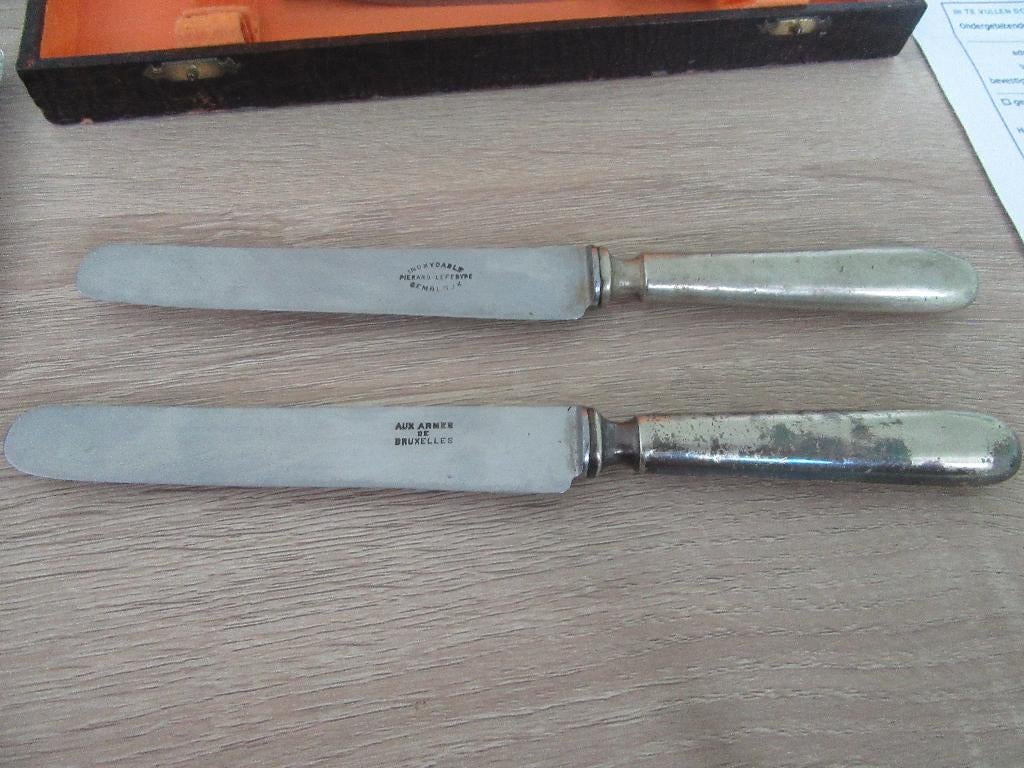 2 zilveren messen aux armer de bruxelles en lefebvr, Antiquités & Art, Enlèvement