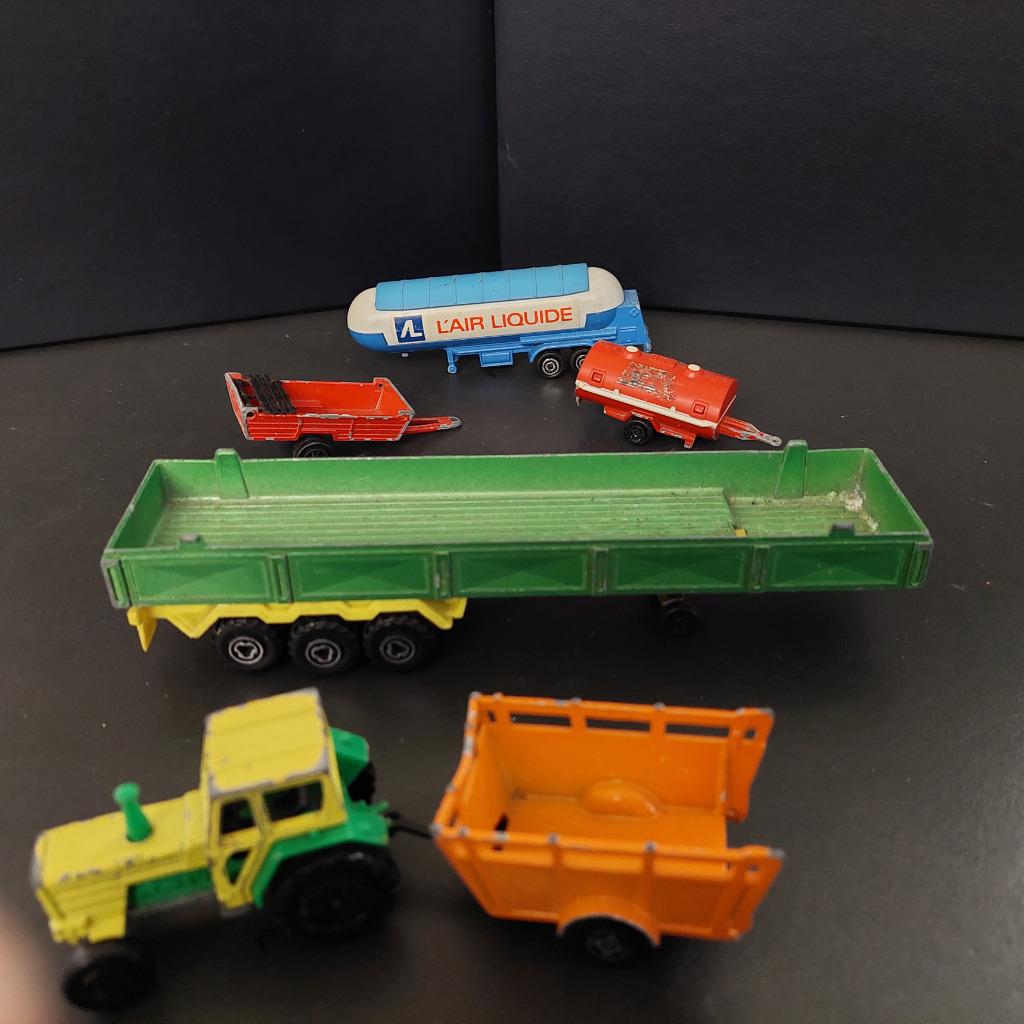 Tracteur + 5 remorques Majorette, Collections, Enlèvement ou Envoi, Utilisé