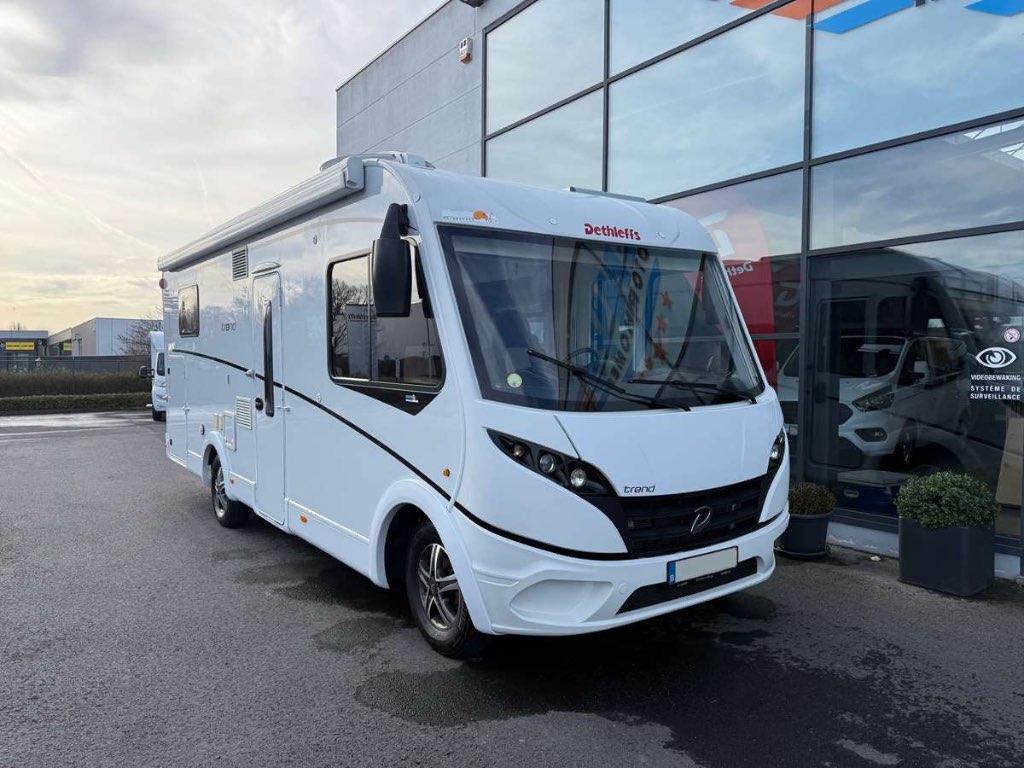 DETHLEFFS TREND I 7057 DBM, Caravanes & Camping, Auvent, Jusqu'à 4, Fiat, Réfrigérateur