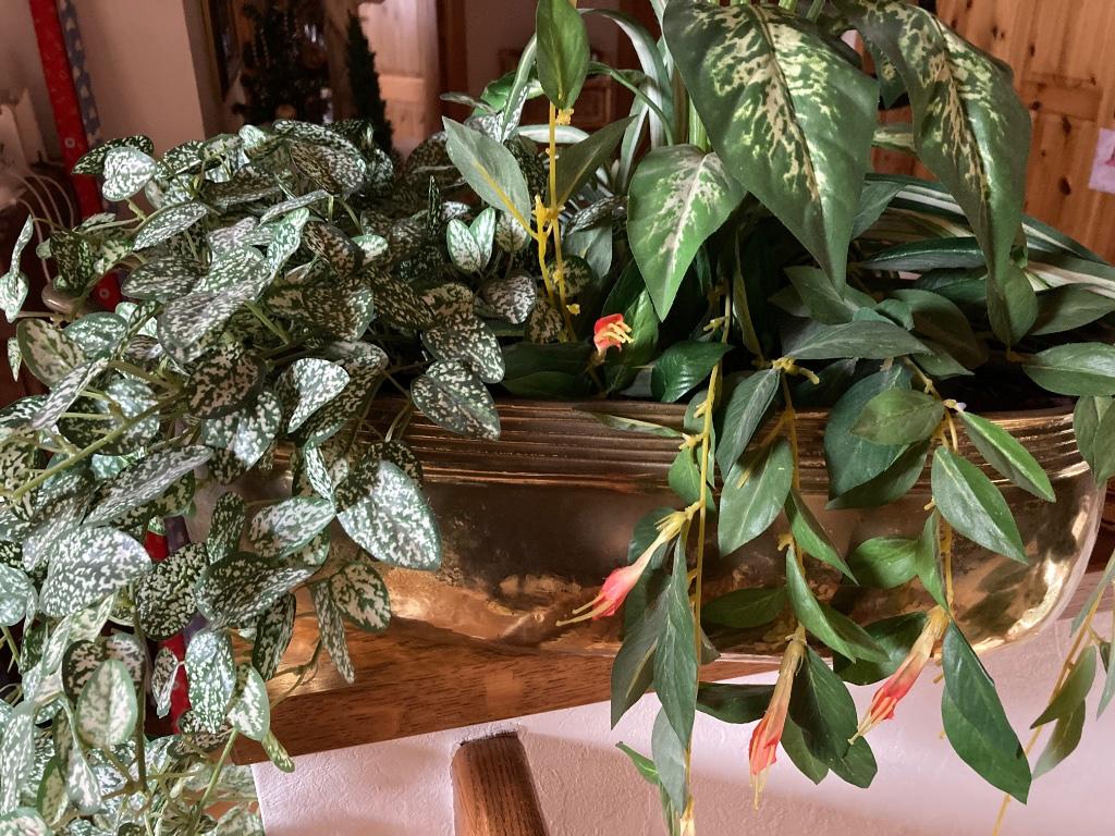 Koperen plantenbak met namaakplanten., Ophalen, Overige materialen, Minder dan 30 cm, Minder dan 60 cm