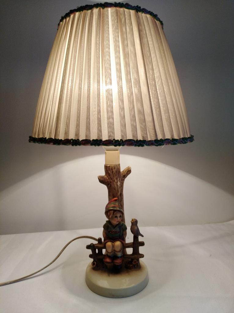 Belle lampe Goebel Hummel. Vers 1979, Enlèvement ou Envoi