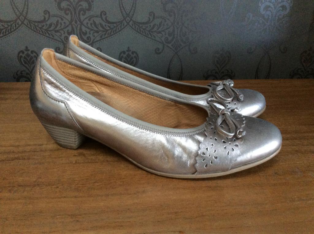 Schoenen Gabor 37,5, Schoenen met lage hakken, Beige, Gabor, Ophalen of Verzenden