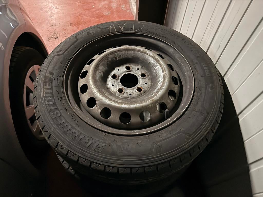 Mercedes Vito 195/65/16C, Auto's, Mercedes-Benz, Zwart, Bedrijf, Diesel, Te koop