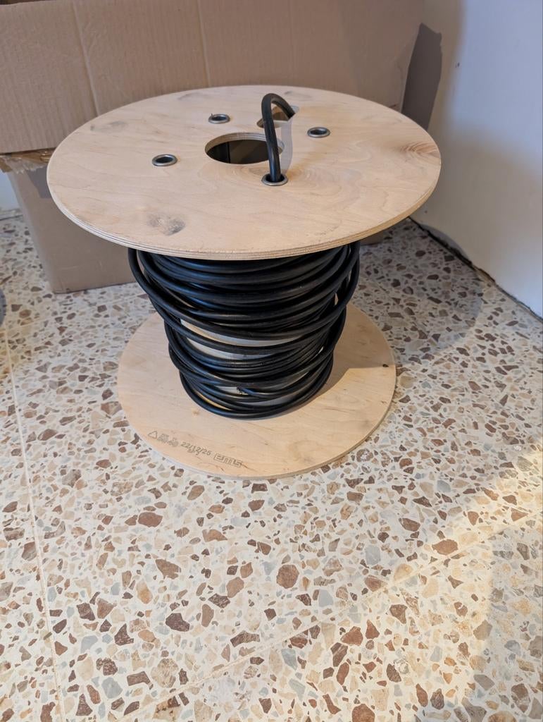 Telenet -interkabel coaxial PE11 (20m), Doe-het-zelf en Bouw, Elektriciteit en Kabels, Ophalen