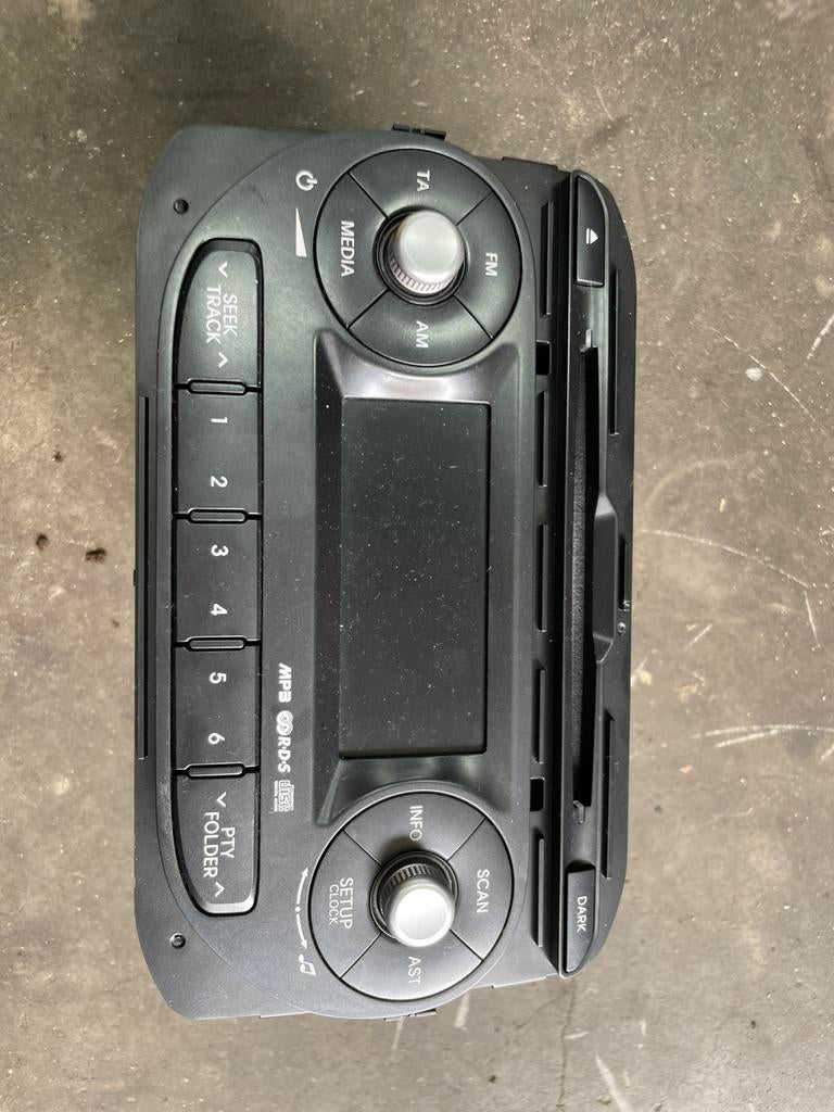 Radio Kia Picanto, Enlèvement, Comme neuf