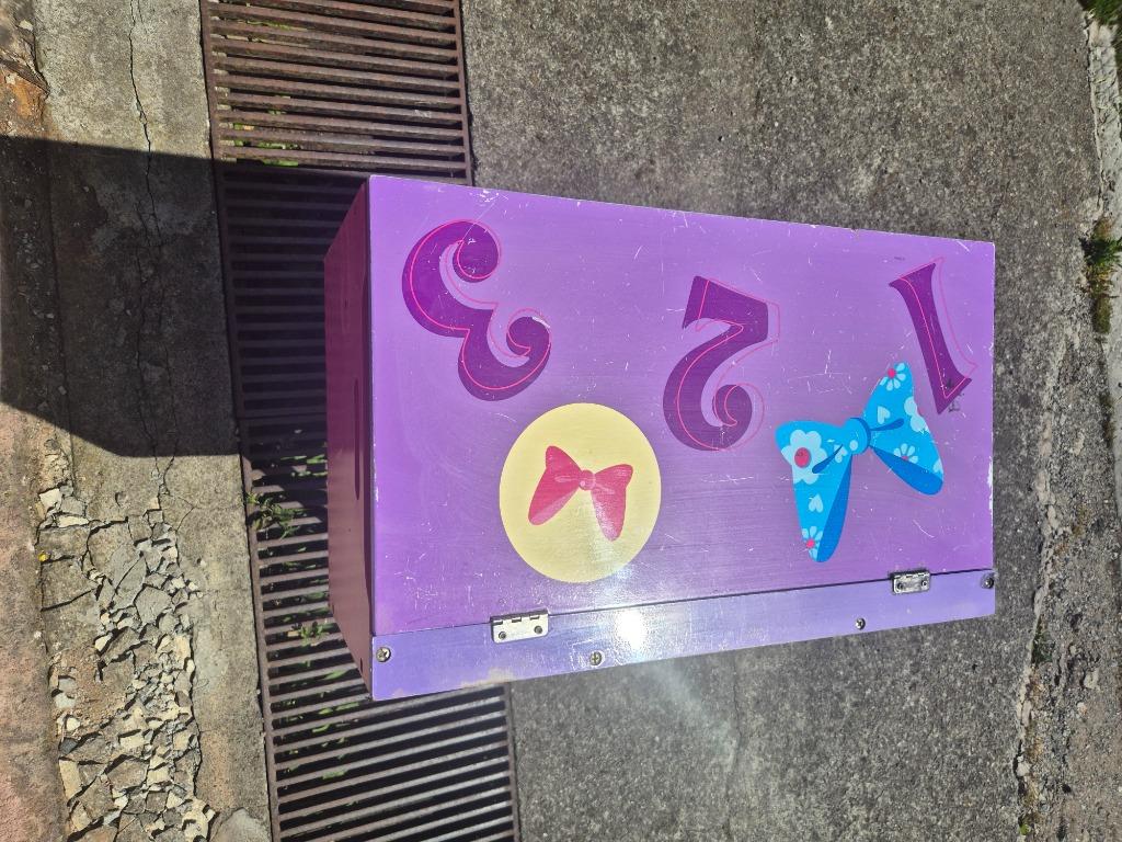 Coffre à jouet, Enfants & Bébés, Enlèvement, Utilisé, Armoire