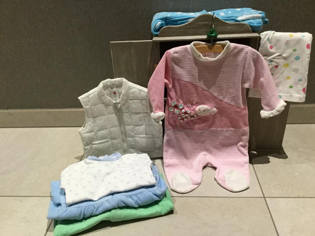 Pakket Babykleding maatje 68, Kinderen en Baby's, Babykleding | Maat 68, Ophalen of Verzenden, Zo goed als nieuw, Meisje