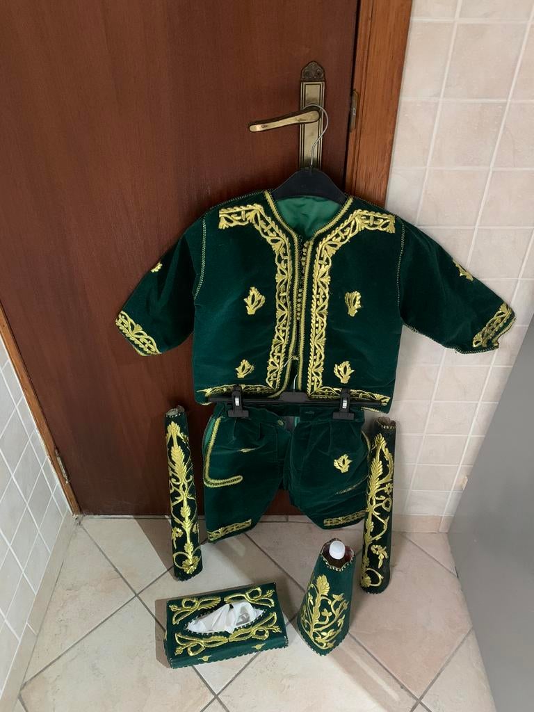 Des trucs au henné, Enlèvement, Comme neuf