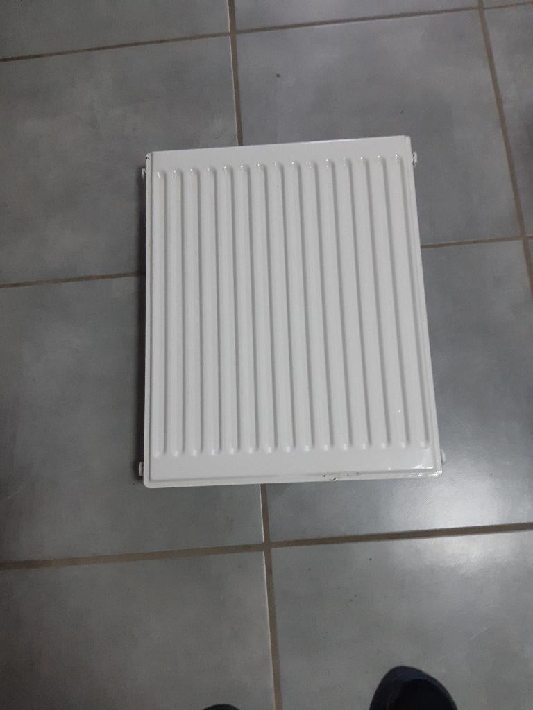 radiateur, Bricolage & Construction, Chauffage & Radiateurs, Neuf, Moins de 60 cm, Enlèvement, Radiateur