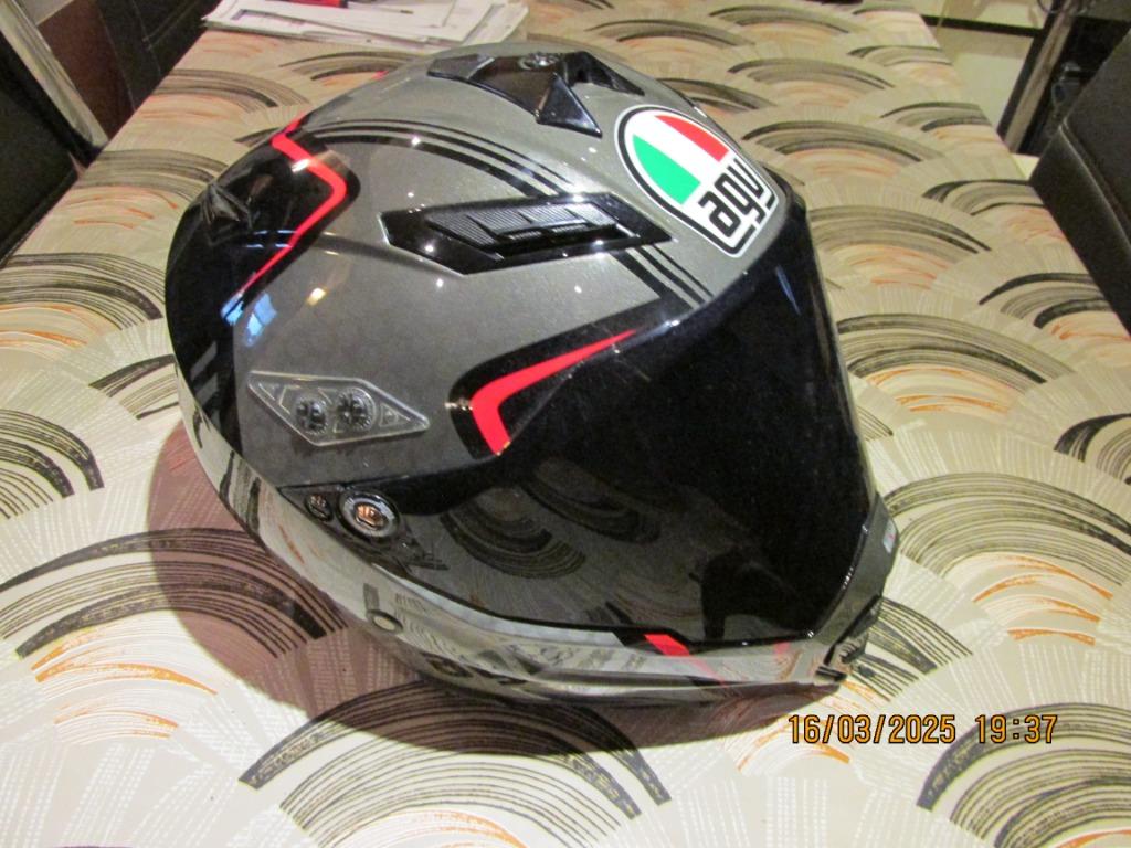 Casque en bon état extérieur, Ophalen, Tweedehands, M, AGV