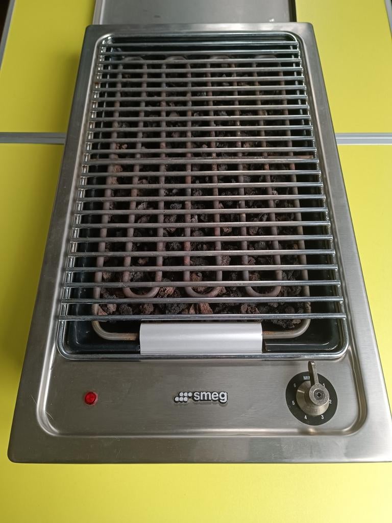 Gril encastrable pierres de lave, Electroménager, Enlèvement