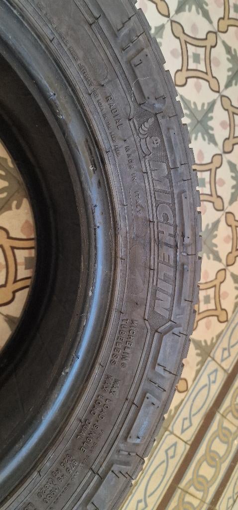 Pneu 215 60R 16 C, Autos : Pièces & Accessoires, 215 mm, 16 pouces, Pneus été, Véhicule utilitaire