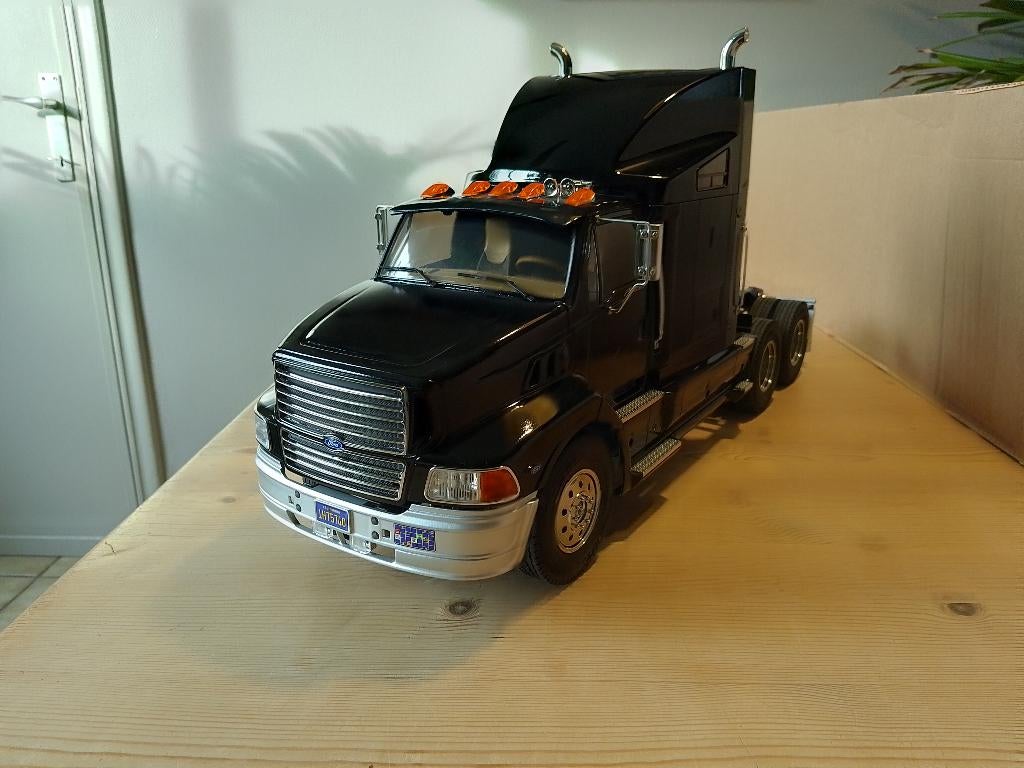 Rc tamiya truck Ford aeromax, Hobby en Vrije tijd, Modelbouw | Radiografisch | Auto's, Nieuw, Auto onroad, Elektro, Schaal 1:14