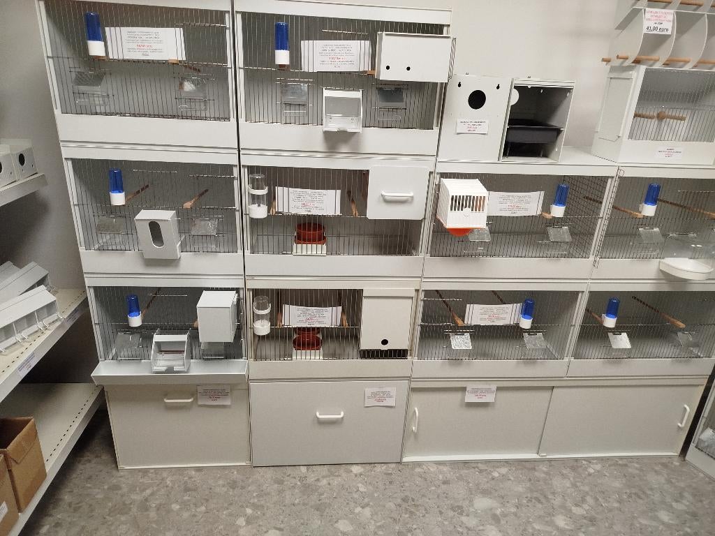 Prima kunststof kweekkooien, Ophalen, Kunststof