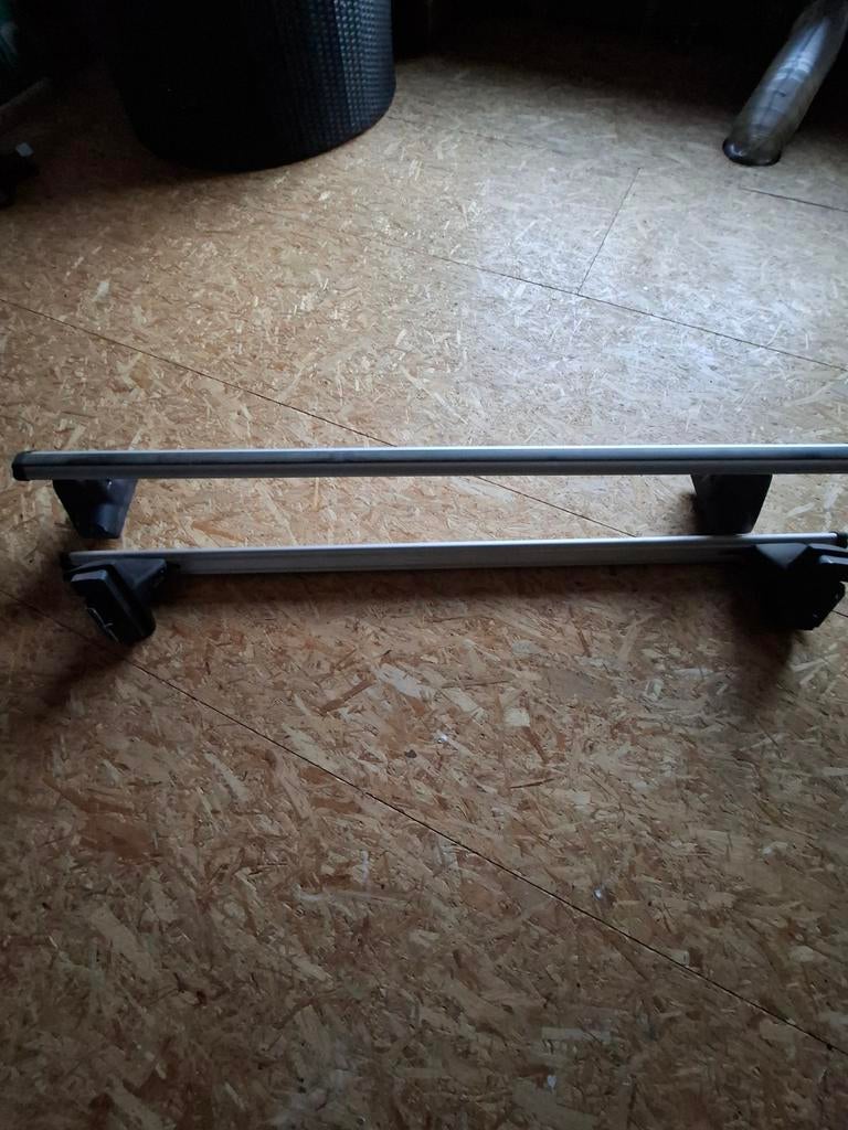 Barre de toit pour nissan quashqai nordauto, Enlèvement