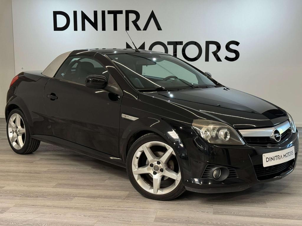 Opel Tigra Twintop 1.4i XEP 16v Sport, Gebruikt, Zwart, 4 cilinders, Cabriolet