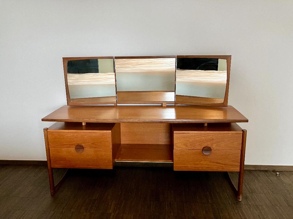 Vintage Scandinavische toilettafel met verstelbare spiegels, Ophalen, Gebruikt, 150 tot 200 cm, Minder dan 100 cm