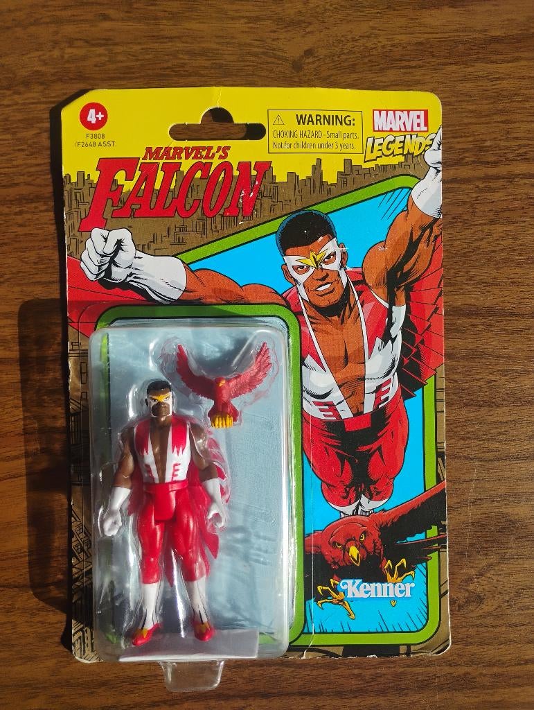 Marvels Falcon - Marvel Legends 2022 Hasbro Retrofiguur, Ophalen, Nieuw, Groter dan 1:35, Figuur of Figuren