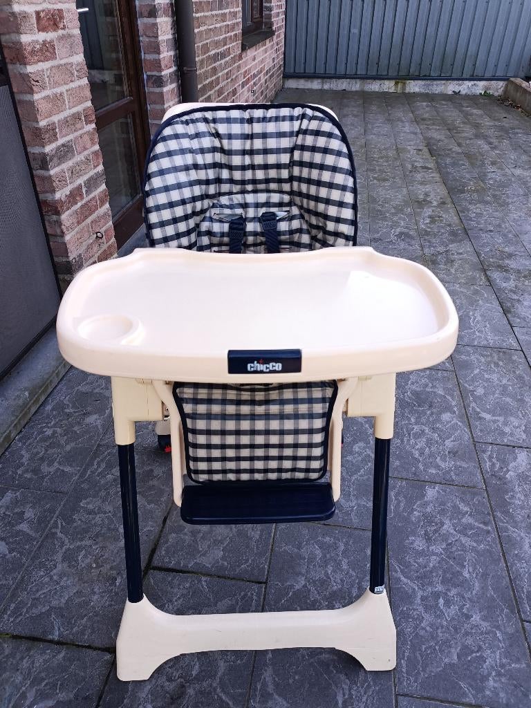 Une chaise de salle à manger Chicco, Enlèvement, Utilisé, Autres types, Ceinture(s)
