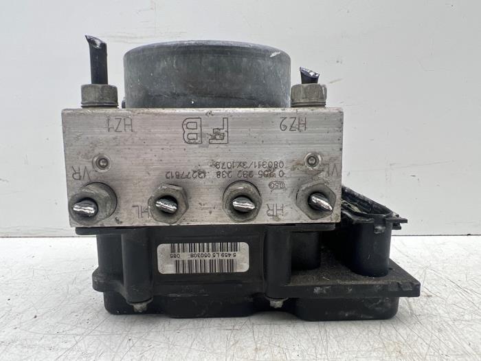 ABS Pomp van een Opel Corsa, Gebruikt, -, -, Opel