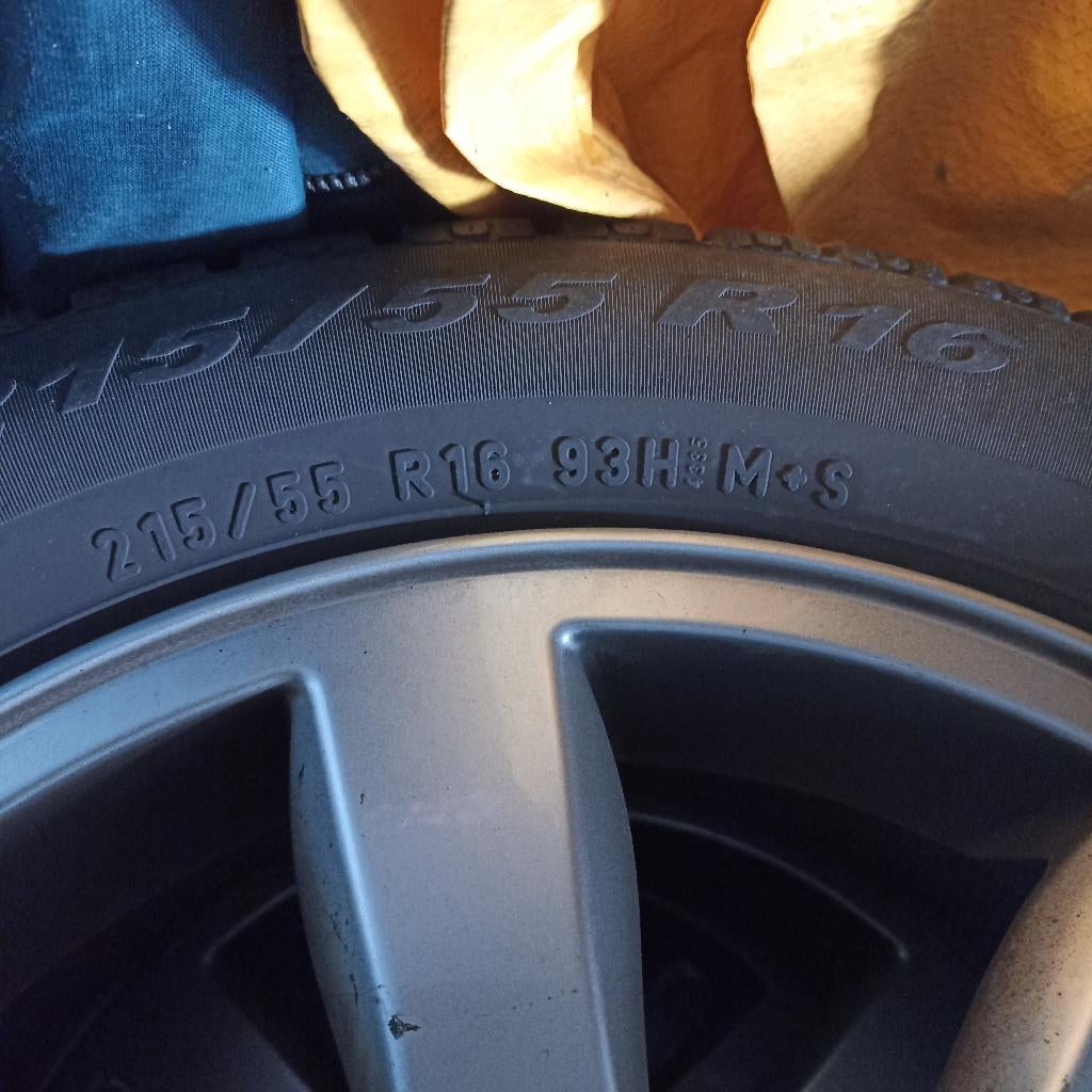 winterbanden op velg, Auto-onderdelen, Ophalen, Winterbanden