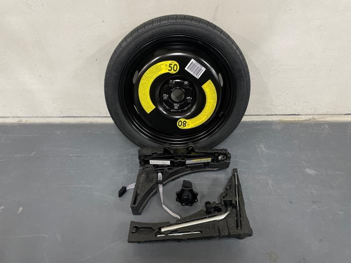 Kit de cric + Roue de secours d'un Audi A3, Autos : Pièces & Accessoires, -, 3 mois de garantie, Audi, Utilisé